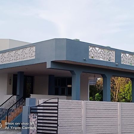 Madura Homestay - Gorgeous Home With 2Bhk 5 Minutes From Nh44 Madurai Esterno foto